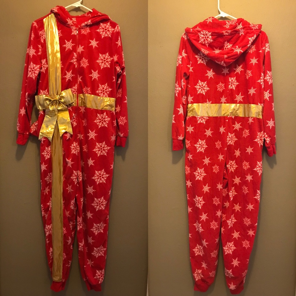 Hooded “gift wrapped” onesie with bow